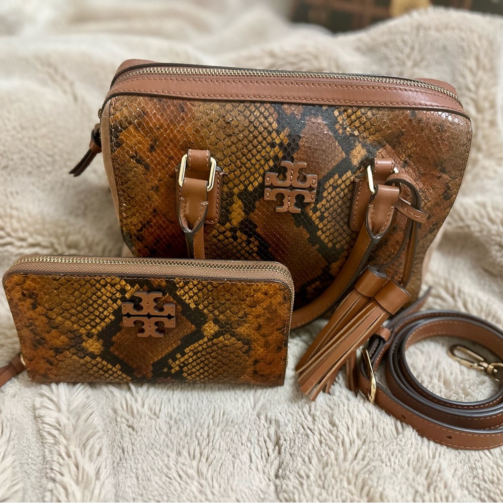 Tory Burch Tan and Brown Snake Print Crossbody Bag Set